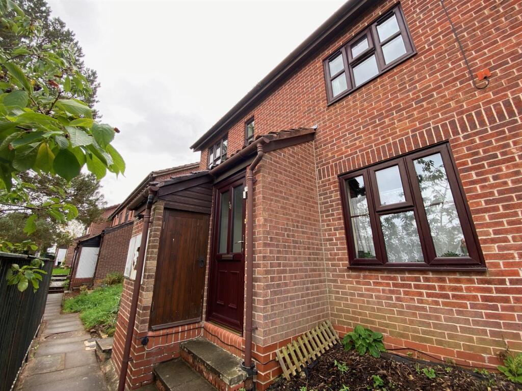 Main image of property: Gleneagles Drive, Stafford, ST16 3XF
