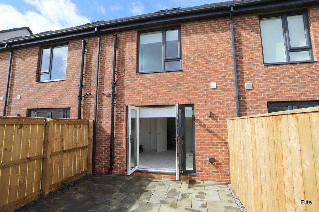 3 bedroom terraced house for sale in St Lawrence Place, Doxford Park