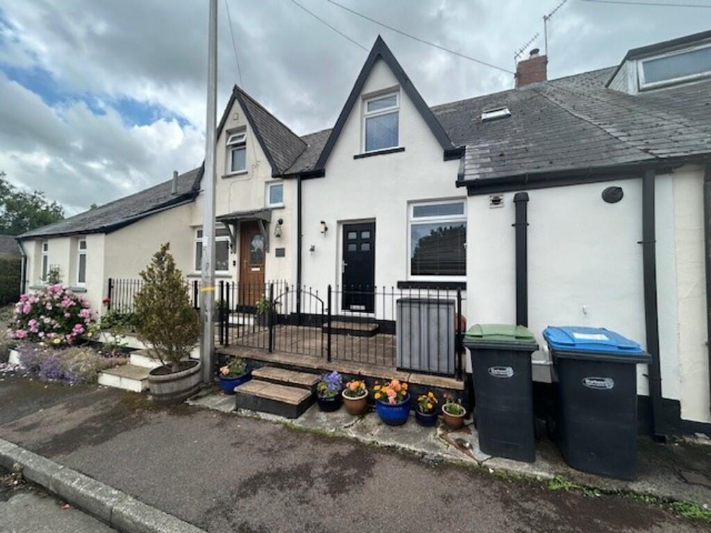 2 bedroom terraced house