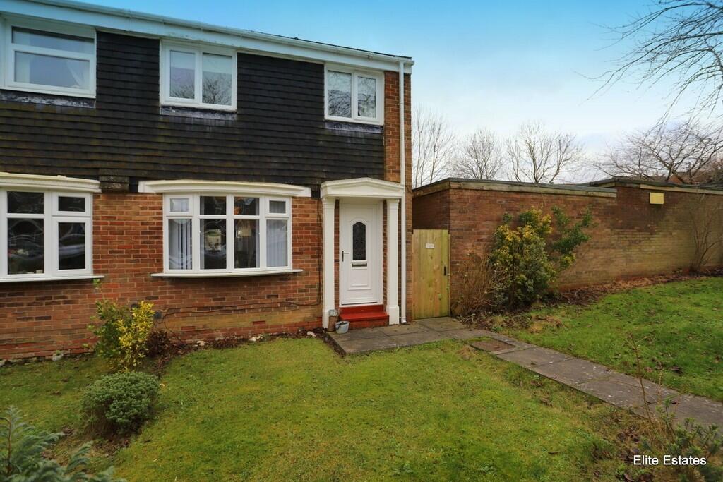 3 bedroom semidetached house for sale in Deerness Heights, Brandon, DH7