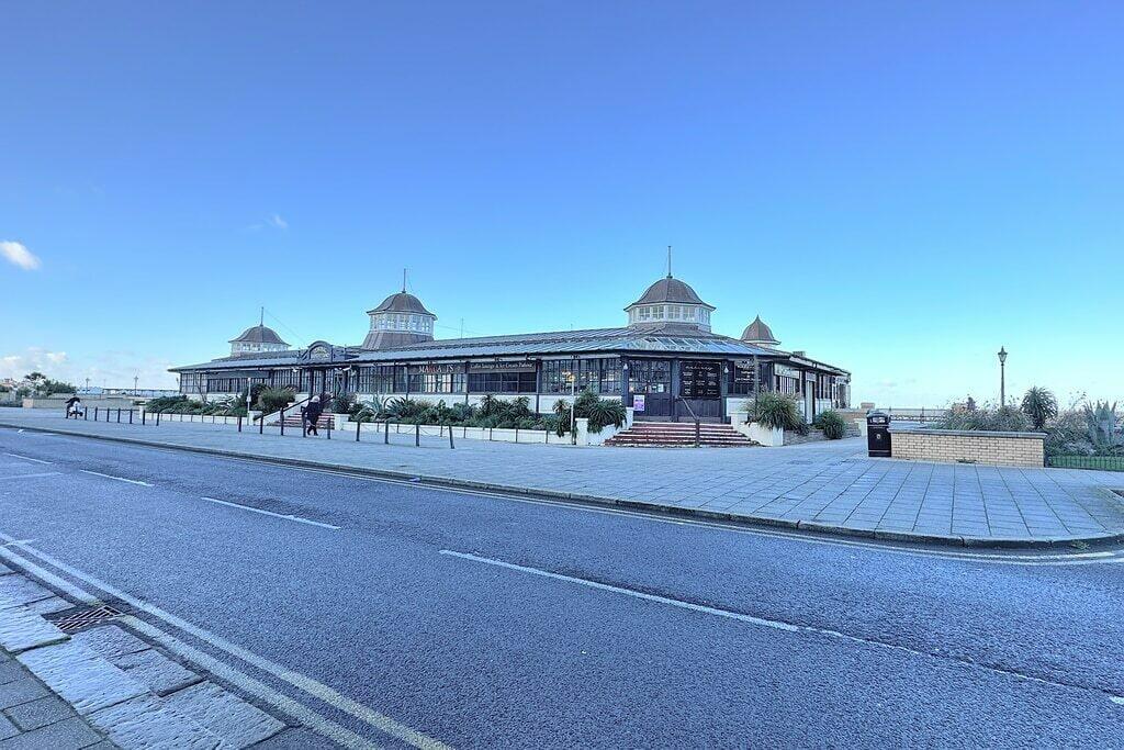 Additional property image - Central Parade, Herne Bay, CT6 5JJ
