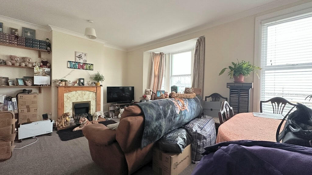 Additional property image - Central Parade, Herne Bay, CT6 5JJ