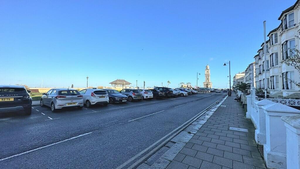 Additional property image - Central Parade, Herne Bay, CT6 5JJ