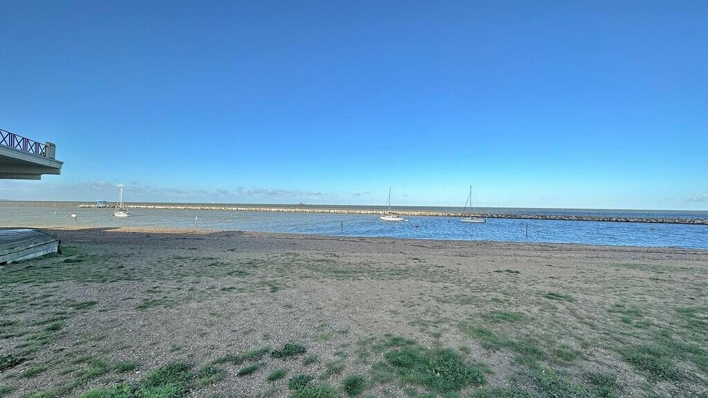 Additional property image - Central Parade, Herne Bay, CT6 5JJ