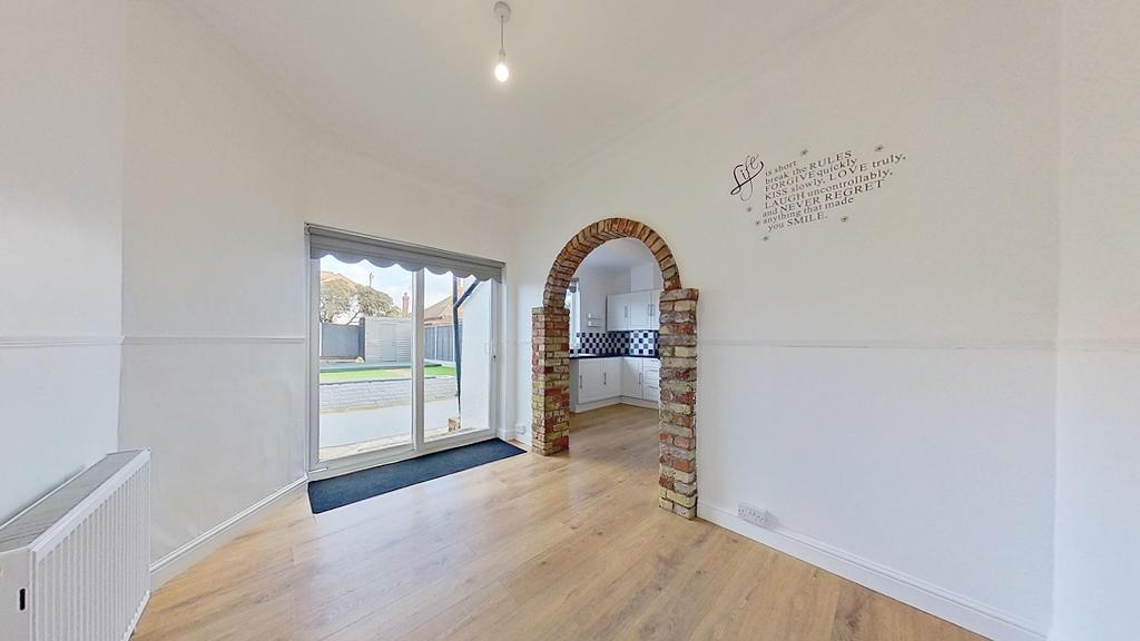 Additional property image - Sandown Drive, Herne Bay, CT6 8QJ