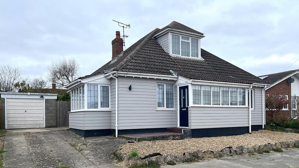Main image of property: Lismore Road, Whitstable, CT5 3HU