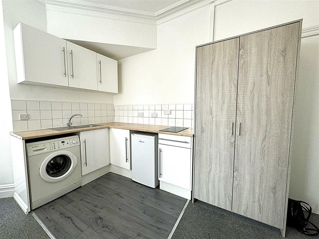 Additional property image - Windermere Road, Bournemouth
