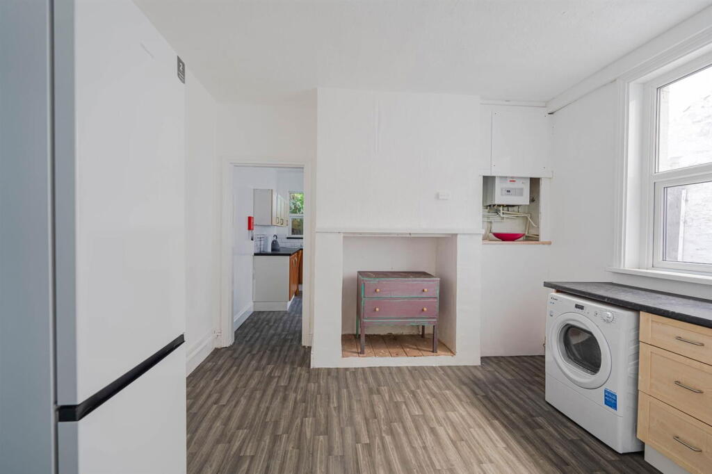 Additional image 7 of 49 Walpole Road, Bournemouth, BH1 4HB