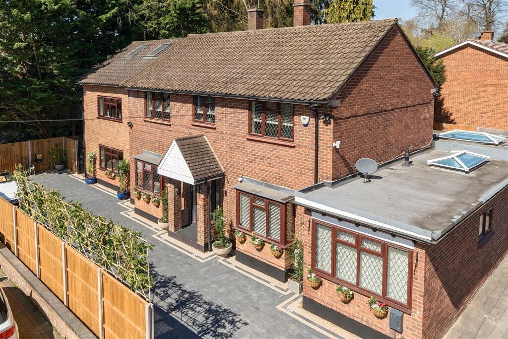 Main image of property: Hampden Way, Watford
