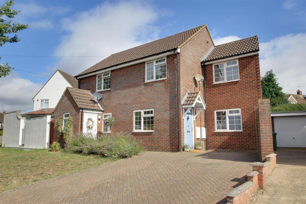 Main image of property: Lower Barn, Hemel Hempstead