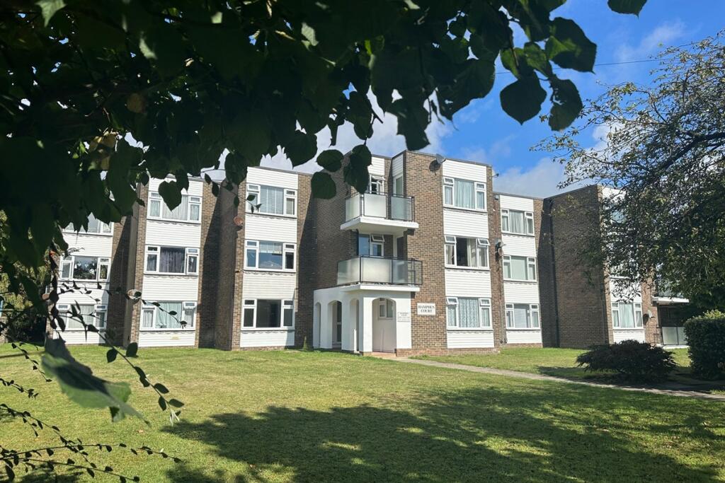 Main image of property: Chesswood Road, Worthing, West Sussex, BN11 2BP