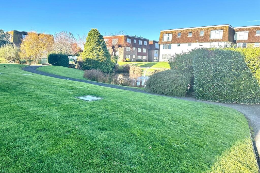 Additional property image - Greystone Avenue, Worthing, West Sussex, BN13 1LR