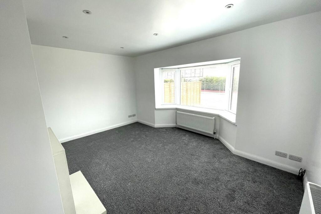 Additional property image - Salvington Road, Worthing, West Sussex, BN13 2HN