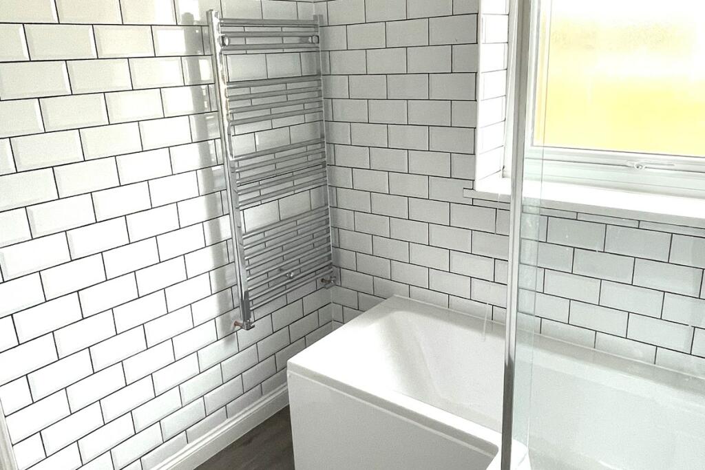 Additional property image - Salvington Road, Worthing, West Sussex, BN13 2HN