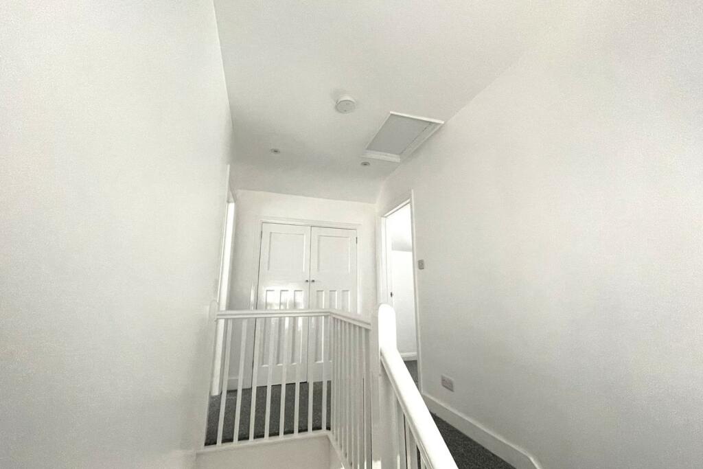 Additional property image - Salvington Road, Worthing, West Sussex, BN13 2HN