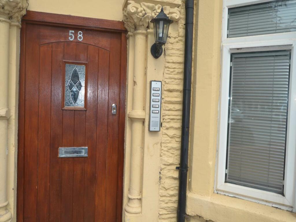 2 bedroom flat for rent in Colum Road, Cathays, Cardiff, CF10