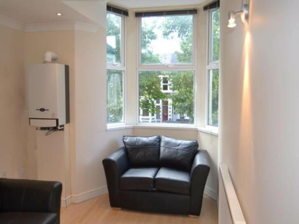 Additional property image - Ruthin Gardens, Cathays, Cardiff
