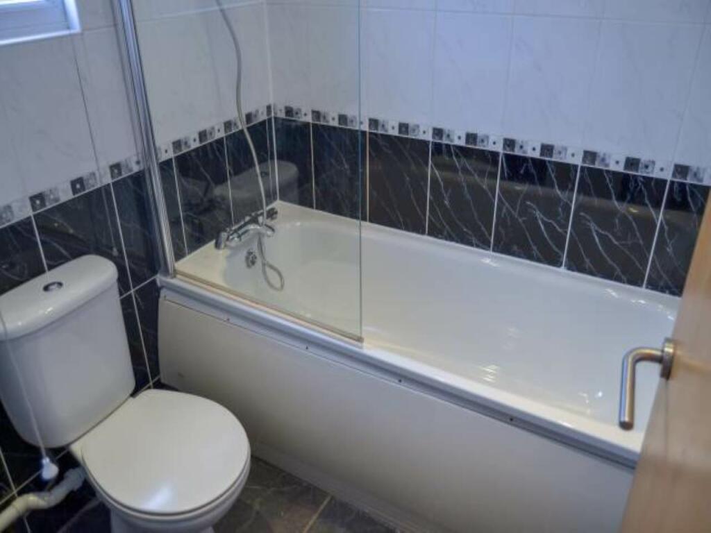 Additional property image - Ruthin Gardens, Cathays, Cardiff