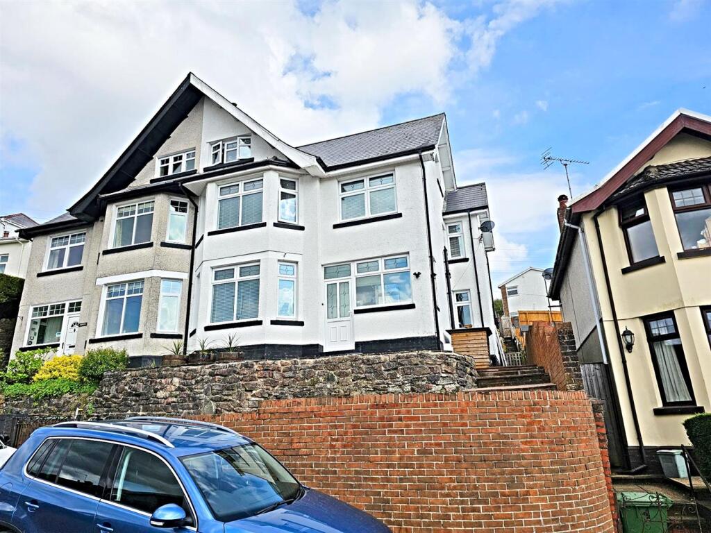 Main image of property: Ty-Gwyn Road, The Common, Pontypridd