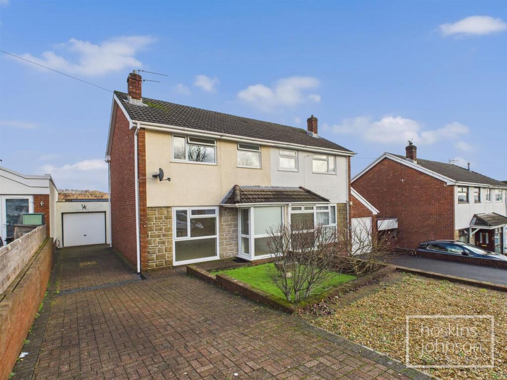 Main image of property: Lan Close, Graigwen, Pontypridd