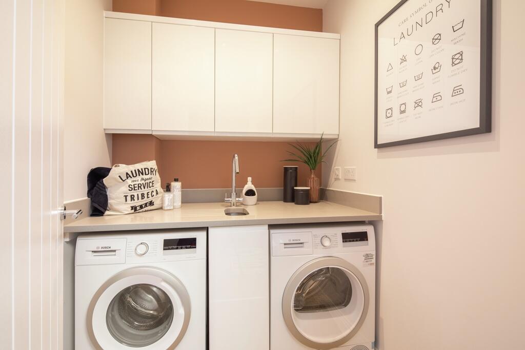 Additional property image - Doughton Road (off, Coggeshall Road), Kelvedon 
CO5 9NX