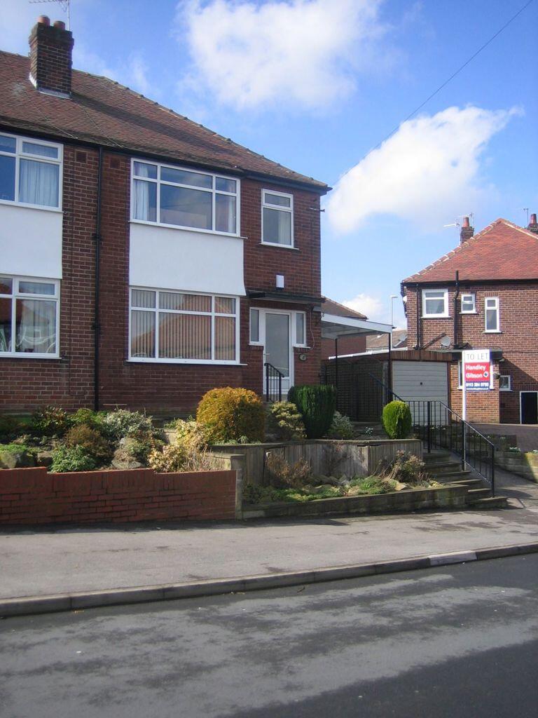 Main image of property: 4 WESTMOOR ROAD, BRAMLEY, LEEDS, LS13 3DA.