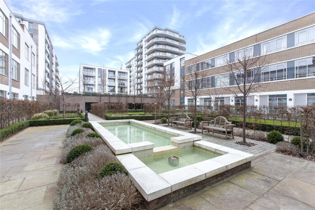 Main image of property: Wallis House, 
Great West Road, TW8