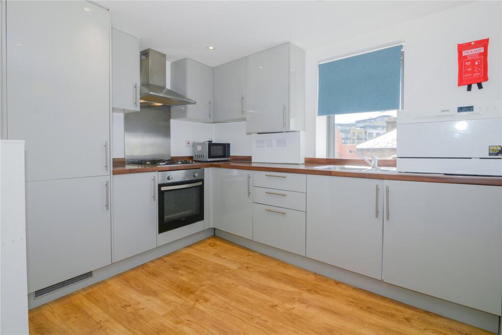 Main image of property: -59 Kew Bridge Road, 
Brentford, TW8