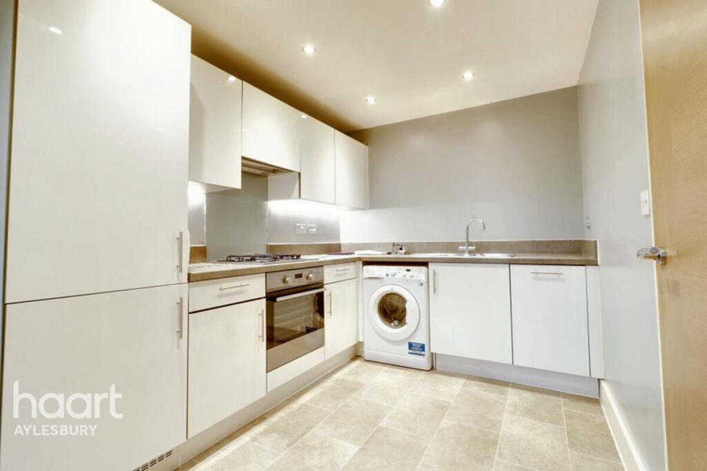 Main image of property: Lakeland Drive, Aylesbury