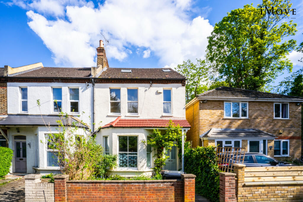 5 bedroom end of terrace house for sale in Marlow Road, London, SE20