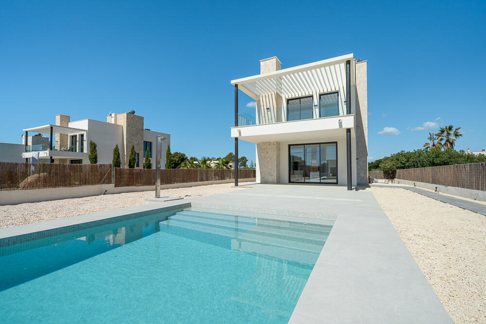 4 bedroom Villa for sale in Balearic Islands...