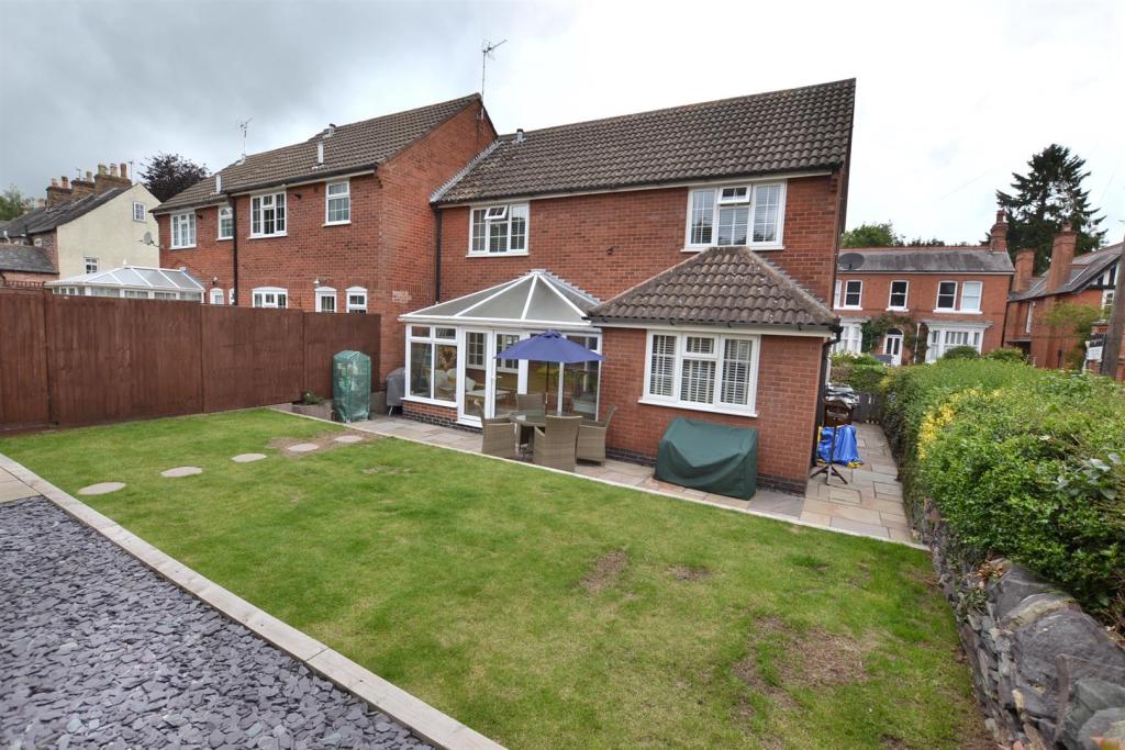 3 bedroom house for sale in Maplewell Road, Woodhouse Eaves