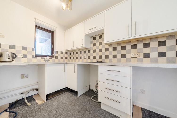 Additional property image - Drakes Court, Cambridge, Cambridgeshire, CB24