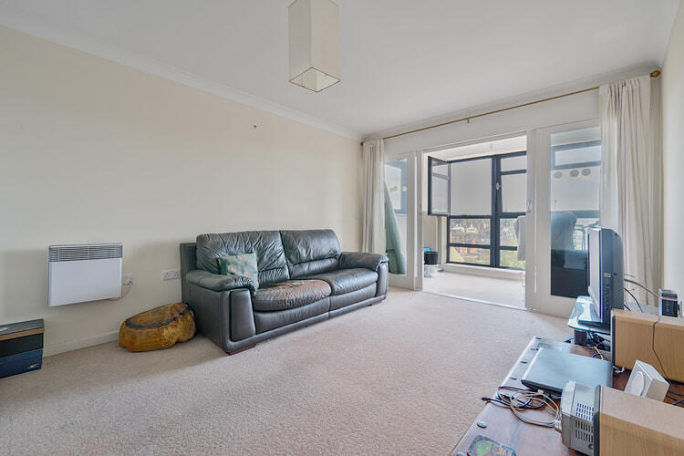 Main image of property: Kennet Street, Reading, Berkshire, RG1