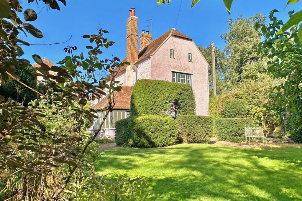 5 bedroom character property for sale in Wallingford Road, Shillingford