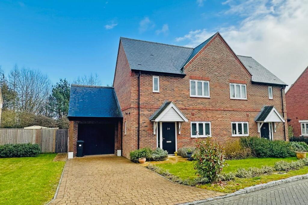 Main image of property: Six Acres,Warborough,Oxfordshire,OX10 7BS