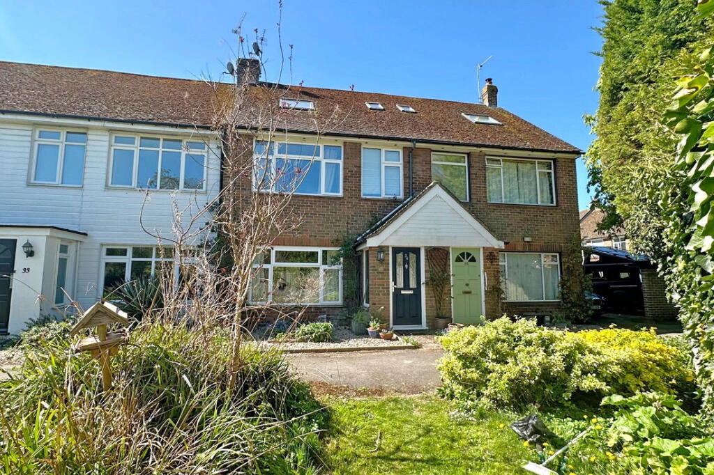 Main image of property: Grahame Close, Blewbury