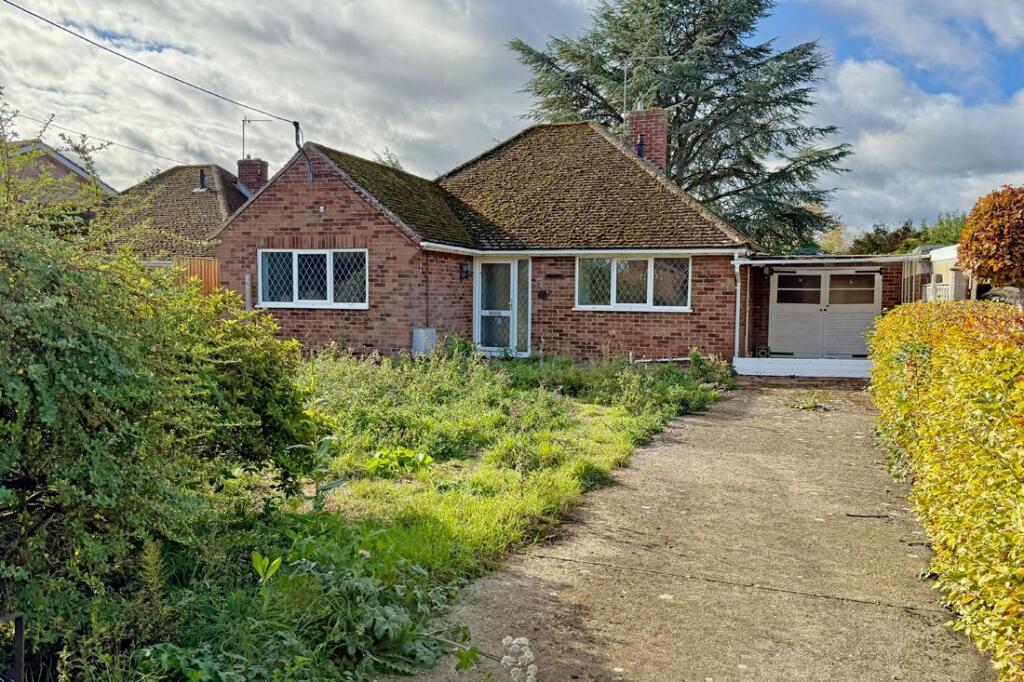 Main image of property: Mill Lane, Chalgrove