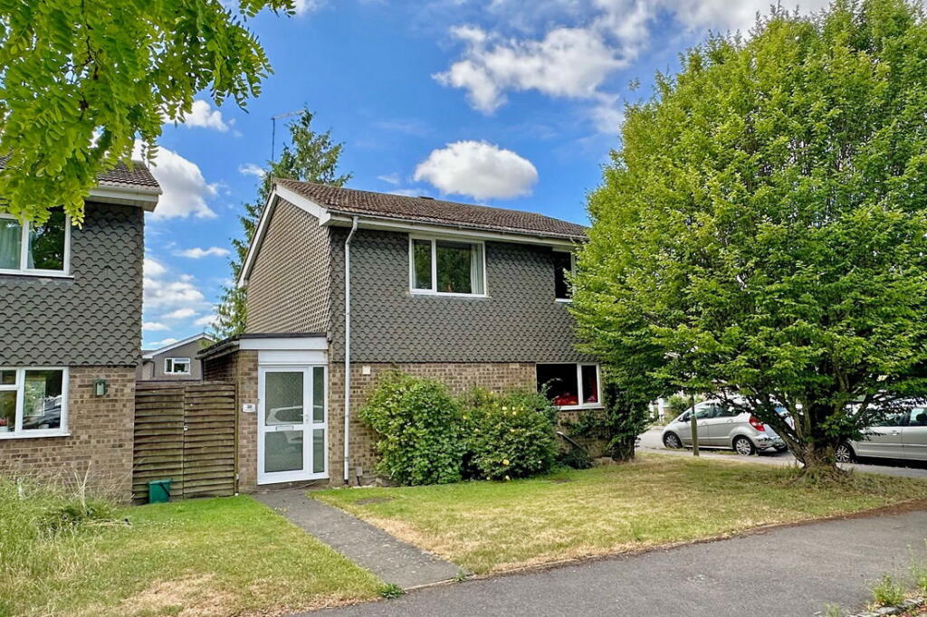 Main image of property: Newnham Green, Crowmarsh Gifford