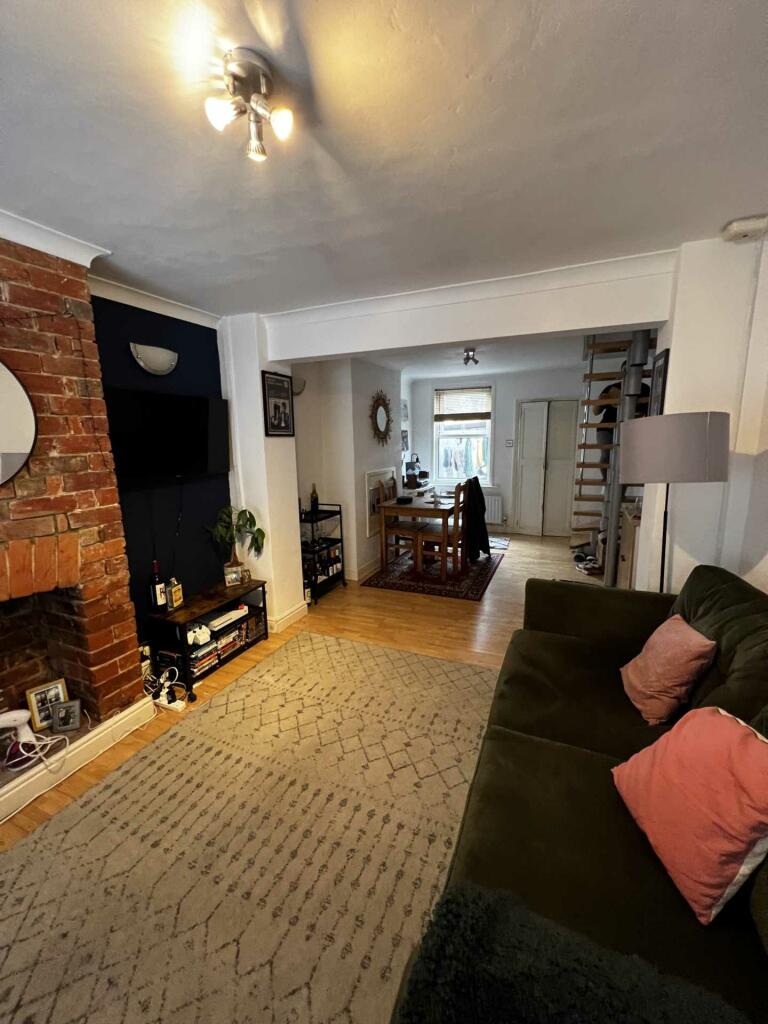 Main image of property: Montague Street, Reading