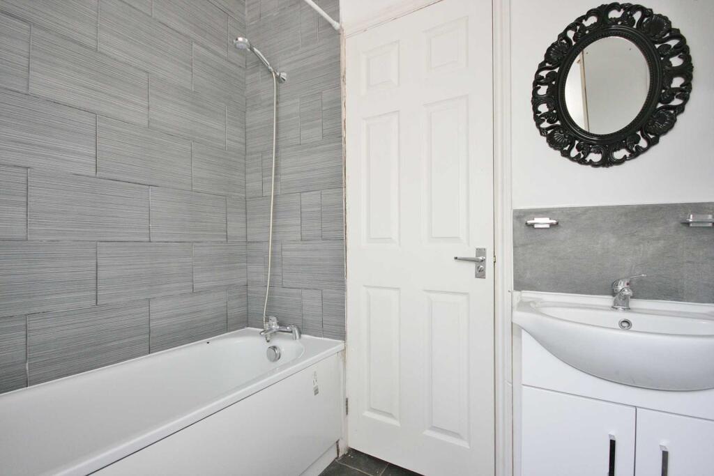 Main image of property: 3 Bed- Filey Road, Reading