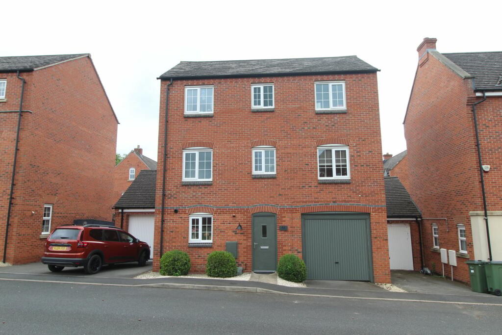 Main image of property: Bradgate Close, Narborough, Leicester, LE19