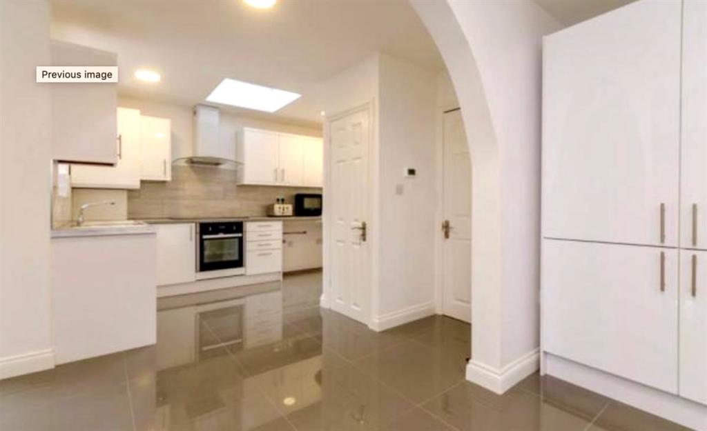 Main image of property: Guildford GU2