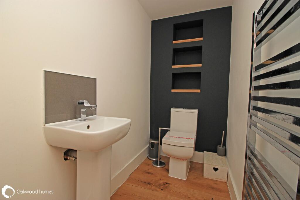 Additional property image - Gladstone Road, Broadstairs