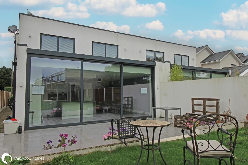 Additional property image - Gladstone Road, Broadstairs
