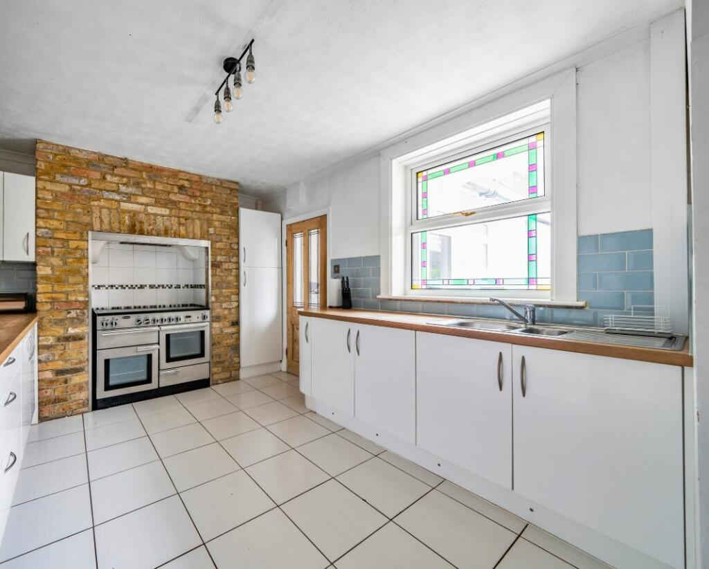 Additional property image - Percy Avenue, Kingsgate
