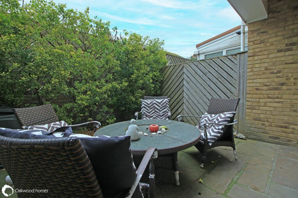 Additional property image - The Pathway, Broadstairs