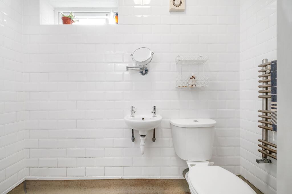 Additional property image - Cedars Road, Beckenham, BR3