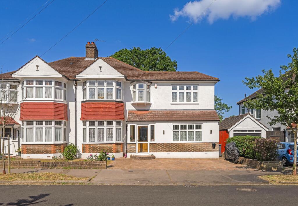 Main image of property: Wickham Avenue, Croydon, CR0