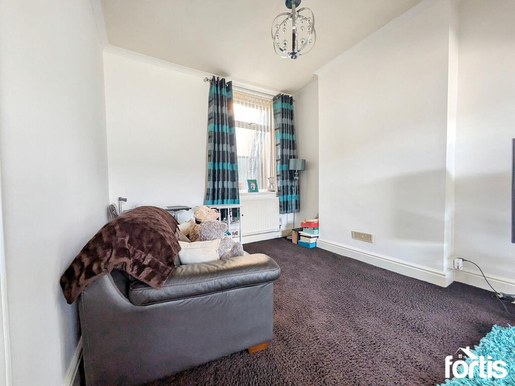 Additional property image - Bromsgrove Street, Cardiff, CF11